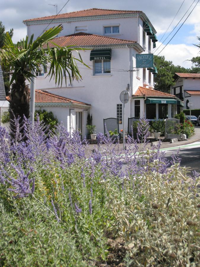 Hotel Les Tennis Men La Baule Les Pins Centre Экстерьер фото